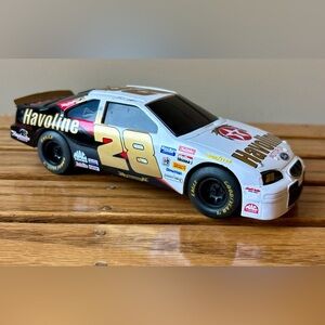 NASCAR DIECAST 1:24 RACING CHAMPIONS #28 ERNIE IRVAN 1997 LIMITED EDITION BANK
